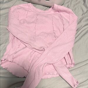 Arizona Jean Company Light Pink Ribbed Long Sleeve Tee